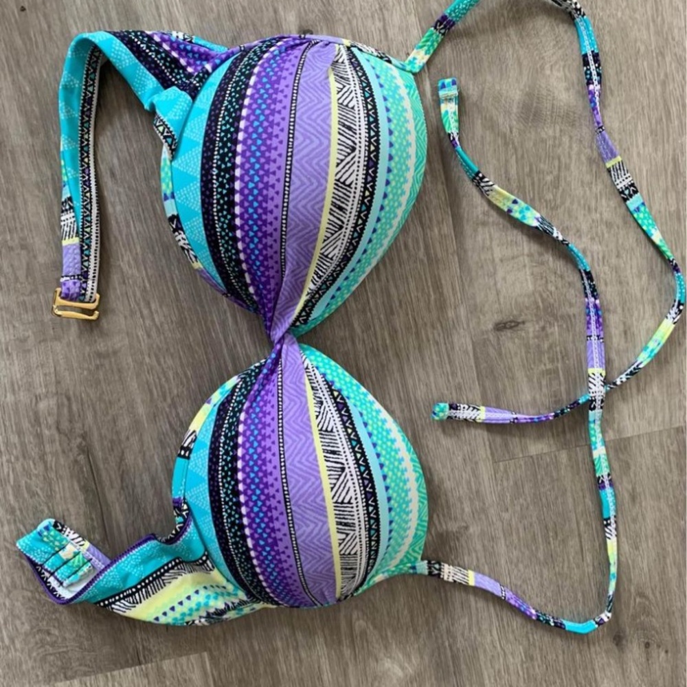 Push up bikini top